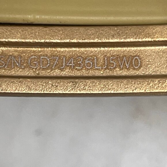 Beats Studio3 Wireless Noise Cancelling On-Ear Headphones - Picture 9 of 10